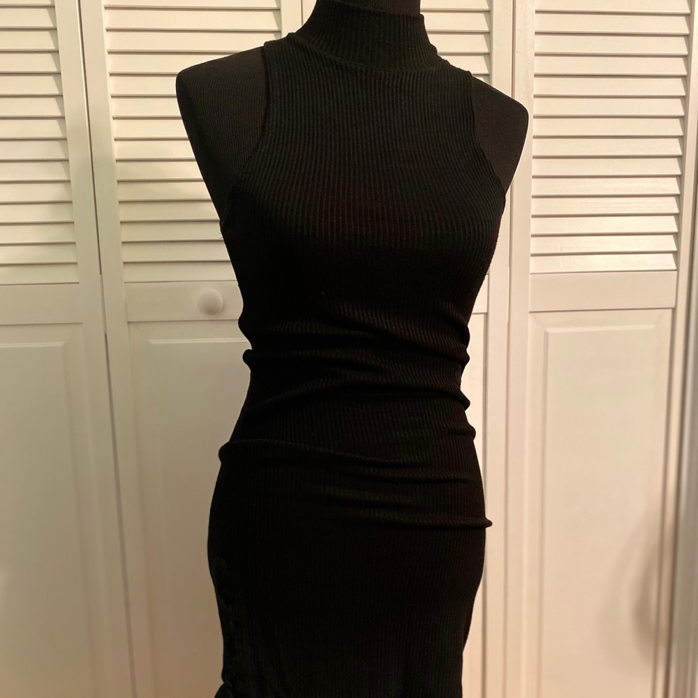 LITTLE BLACK DRESS